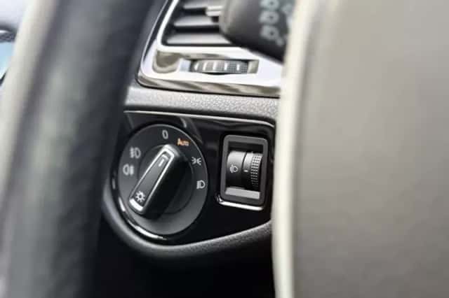 Volkswagen Golf (2013) thumbnail 15