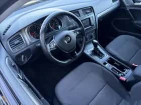 Volkswagen Golf (2013) thumbnail 2