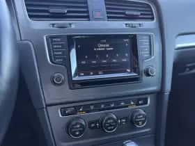 Volkswagen Golf (2013) thumbnail 13