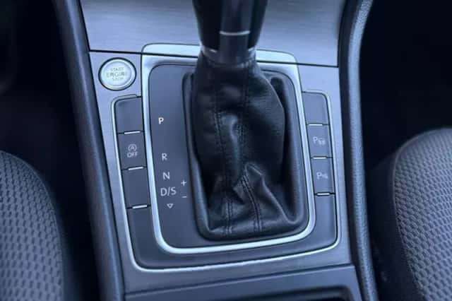 Volkswagen Golf (2013) thumbnail 14