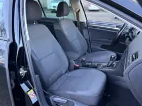 Volkswagen Golf (2013) thumbnail 16