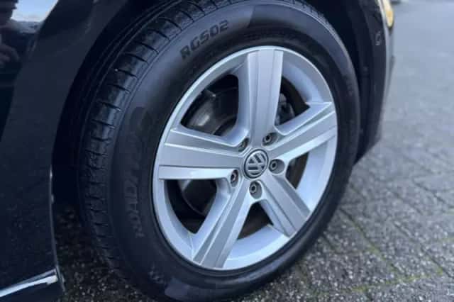 Volkswagen Golf (2013) thumbnail 19