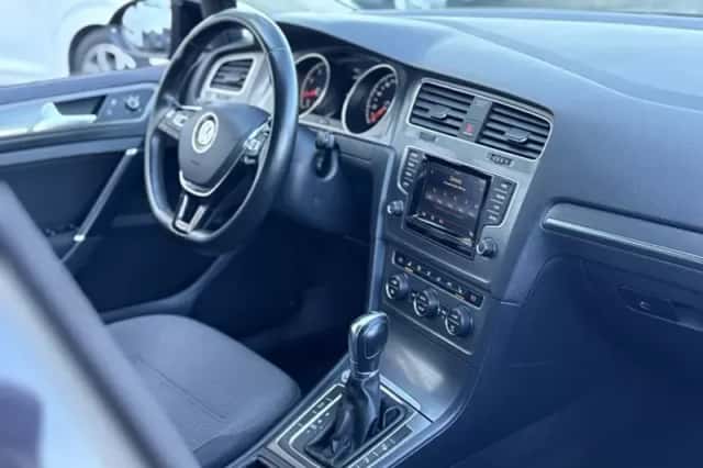 Volkswagen Golf (2013) thumbnail 8