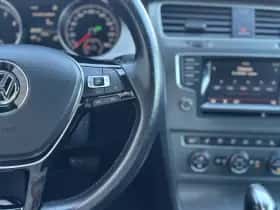 Volkswagen Golf (2013) thumbnail 10