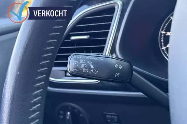 SEAT Leon (2014) thumbnail 12