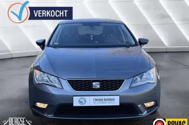 SEAT Leon (2014) thumbnail 4