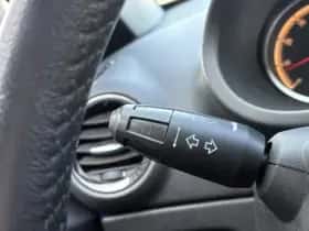 Opel Corsa (2012) thumbnail 15