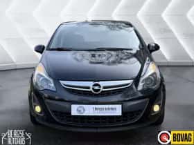 Opel Corsa (2012) thumbnail 4