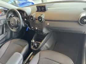 Audi A1 (2014) thumbnail 2