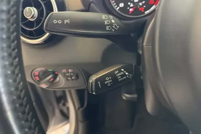 Audi A1 (2014) thumbnail 16