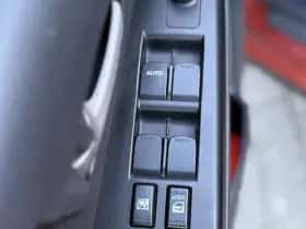 Suzuki SX4 (2008) thumbnail 12