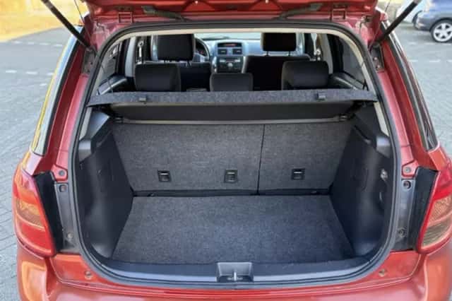 Suzuki SX4 (2008) thumbnail 17