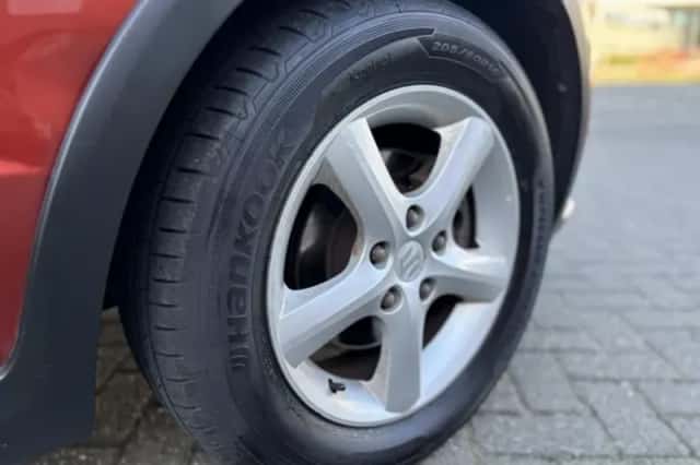 Suzuki SX4 (2008) thumbnail 18