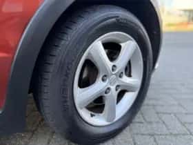 Suzuki SX4 (2008) thumbnail 18