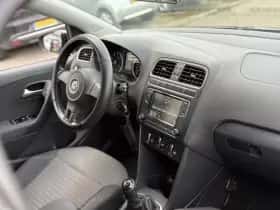 Volkswagen Polo (2013) thumbnail 13