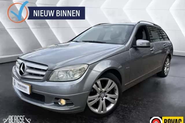 Mercedes-Benz C-Klasse (2010) thumbnail 1