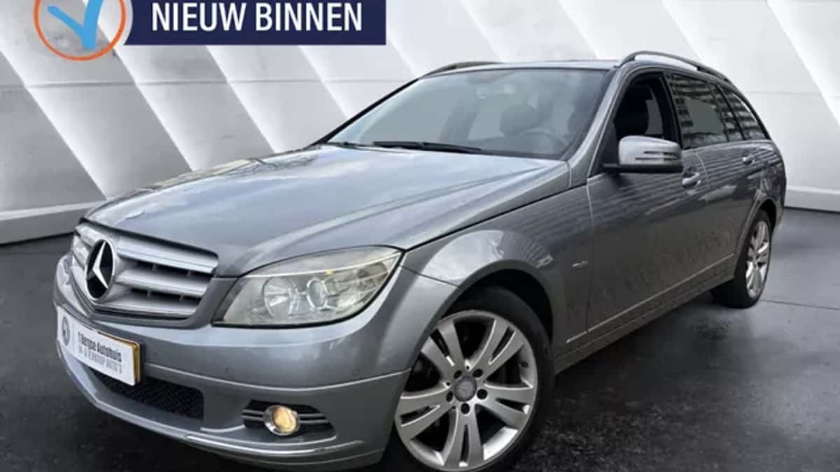 Mercedes-Benz C-Klasse (2010) — foto 1