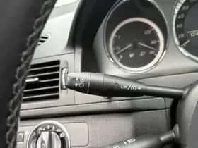 Mercedes-Benz C-Klasse (2010) thumbnail 15
