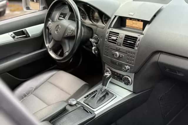 Mercedes-Benz C-Klasse (2010) thumbnail 17