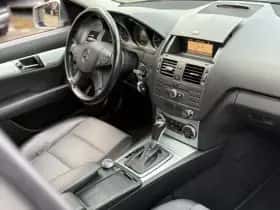 Mercedes-Benz C-Klasse (2010) thumbnail 17