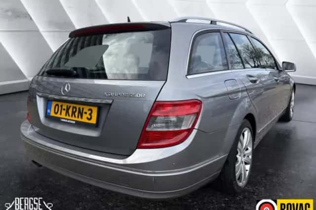 Mercedes-Benz C-Klasse (2010) thumbnail 3