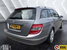 Mercedes-Benz C-Klasse (2010) thumbnail 3