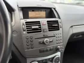 Mercedes-Benz C-Klasse (2010) thumbnail 9