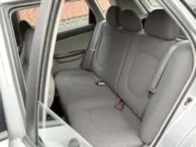 Kia Cerato (2006) thumbnail 15
