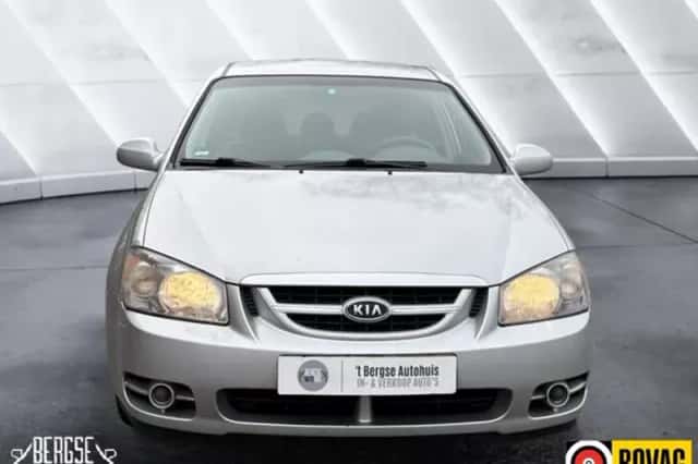 Kia Cerato (2006) thumbnail 4
