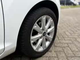 Ford Fiesta (2012) thumbnail 19