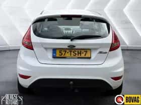 Ford Fiesta (2012) thumbnail 6