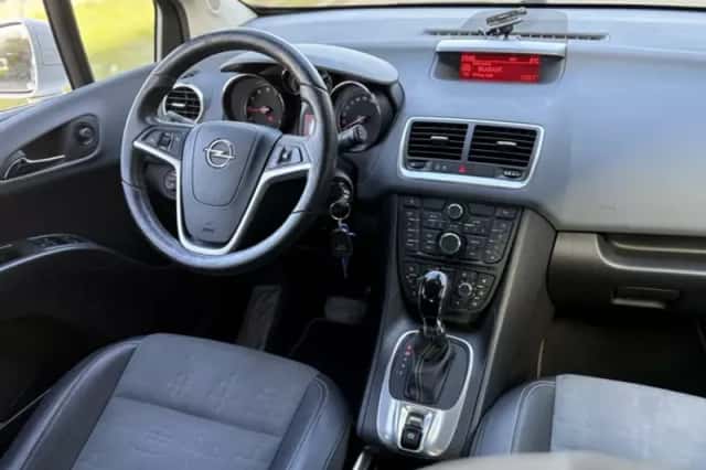 Opel Meriva (2013) thumbnail 2