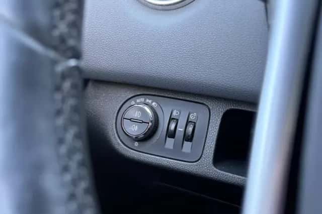 Opel Meriva (2013) thumbnail 14