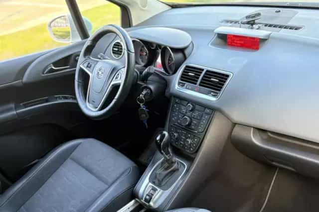 Opel Meriva (2013) thumbnail 15