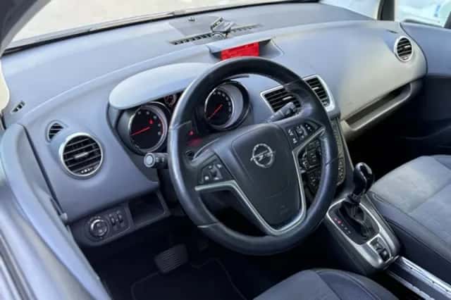 Opel Meriva (2013) thumbnail 8