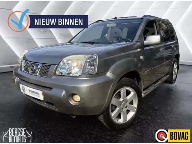 Nissan X-Trail (2006) — foto 1