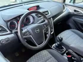 Opel Mokka (2015) thumbnail 2