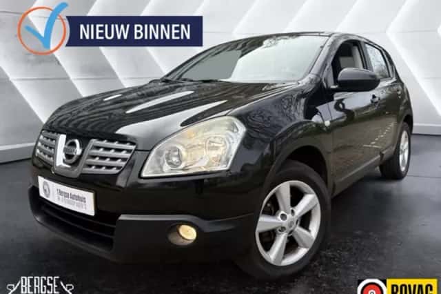 Nissan Qashqai (2009) thumbnail 1