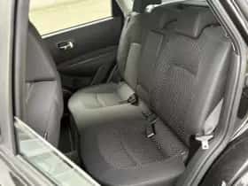 Nissan Qashqai (2009) thumbnail 17