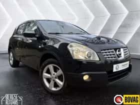Nissan Qashqai (2009) thumbnail 4