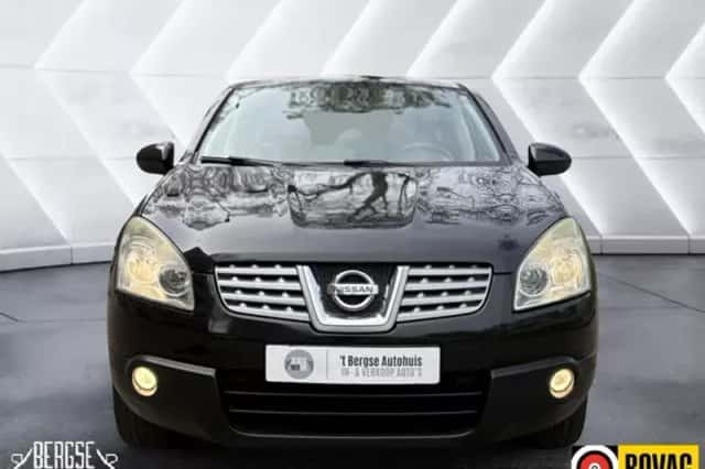 Nissan Qashqai (2009) thumbnail 5