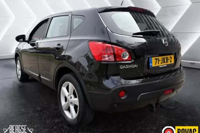 Nissan Qashqai (2009) thumbnail 6