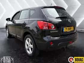 Nissan Qashqai (2009) thumbnail 6