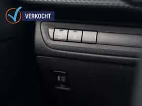 Peugeot 2008 (2015) thumbnail 14