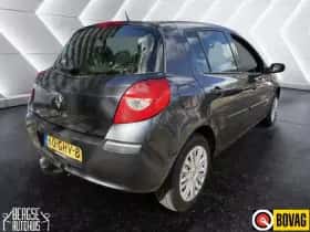 Renault Clio (2008) thumbnail 3