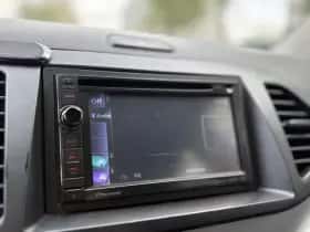 Kia Picanto (2015) thumbnail 11