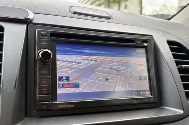 Kia Picanto (2015) thumbnail 12