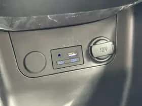 Kia Picanto (2015) thumbnail 14