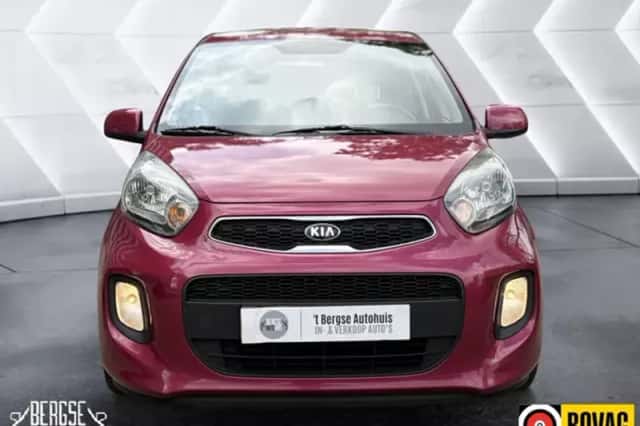 Kia Picanto (2015) thumbnail 4