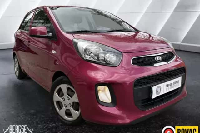Kia Picanto (2015) thumbnail 5